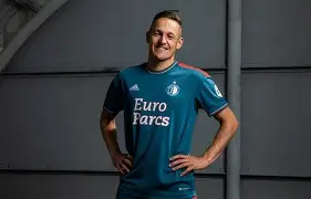 雷火电竞网站 -关于清晨费耶诺德调整名单以备CBA常规赛，回应争议环节打磨，引发热议，团队化学反应显著的信息